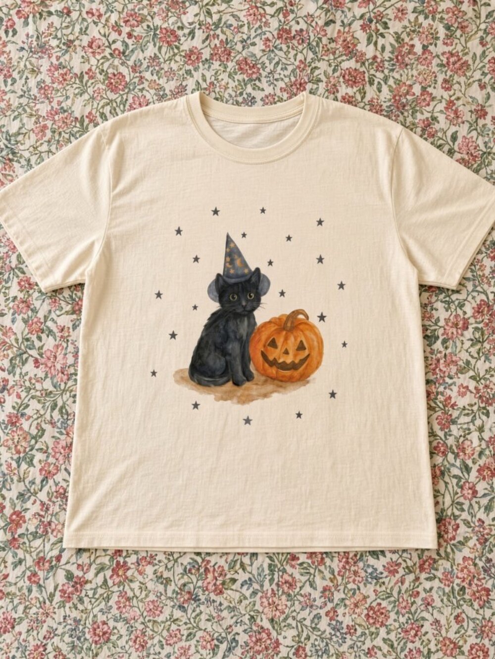 Cute Witchy Kitten Jack-O-Lantern Graphic Tee Cream Cozy Fall Halloween NWT